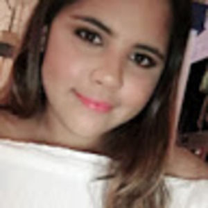 Meet your Posher, Paola